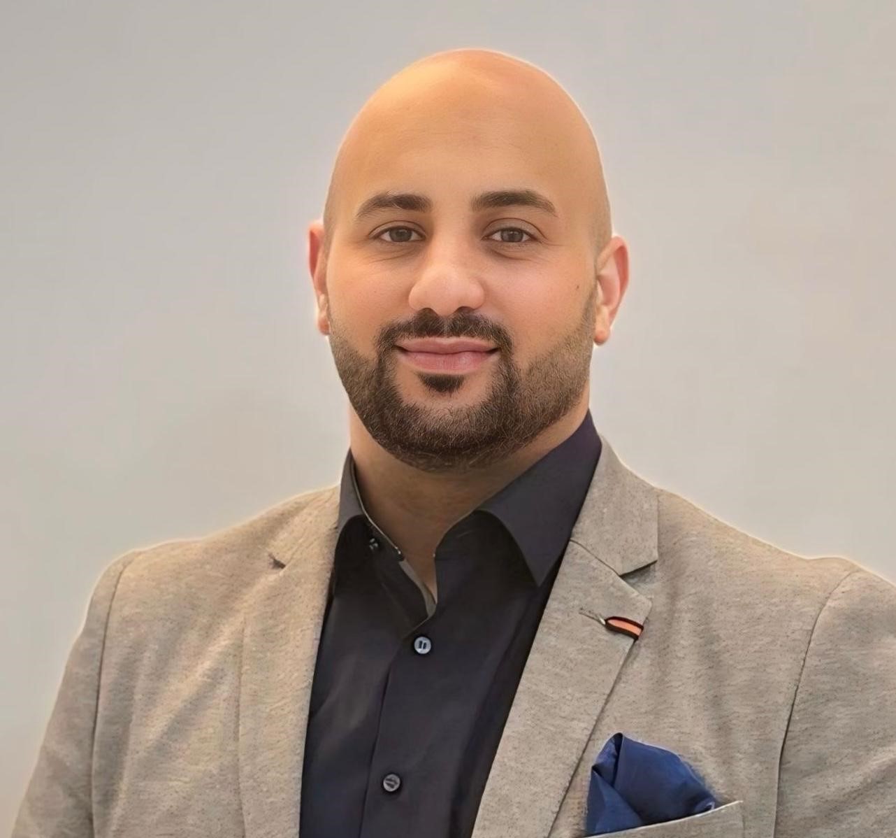 Ali Mohsen Ahmad – Inhaber / CEO